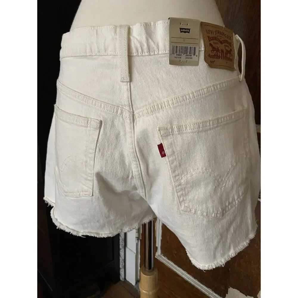 Ladies LEVI’S 501 High-Rise Button Fly Shorts sz 32 (NWT ) | Color: White